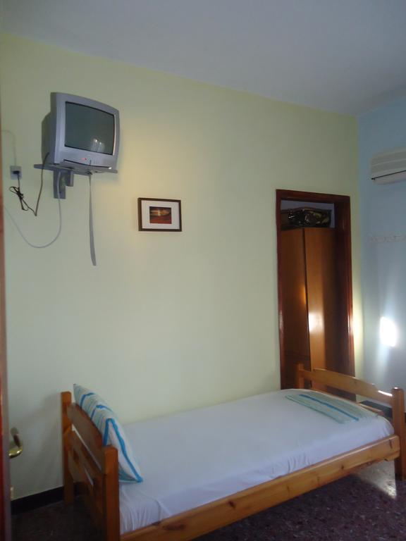 House Souzanna Apartment โตโรนี ภายนอก รูปภาพ