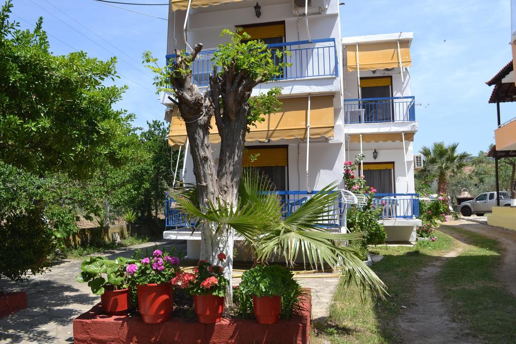 House Souzanna Apartment โตโรนี ภายนอก รูปภาพ
