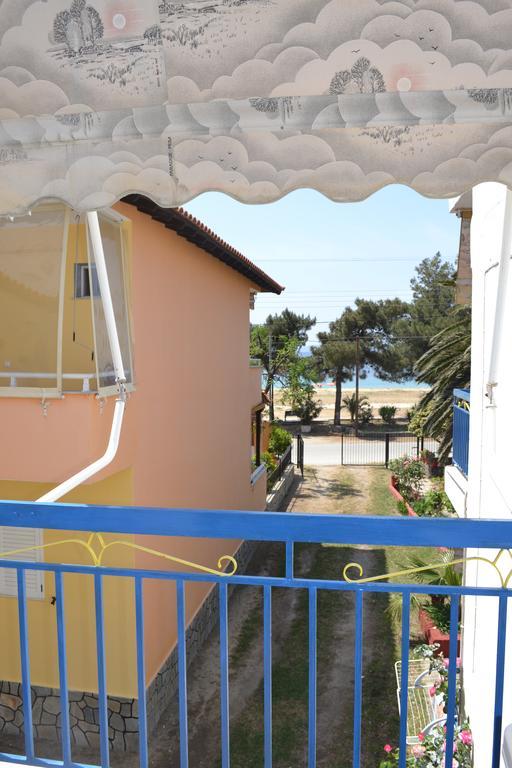 House Souzanna Apartment โตโรนี ภายนอก รูปภาพ