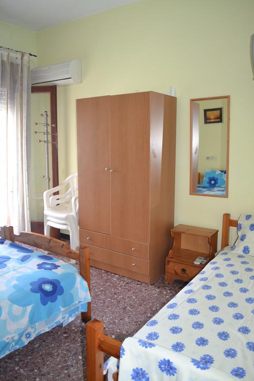 House Souzanna Apartment โตโรนี ภายนอก รูปภาพ