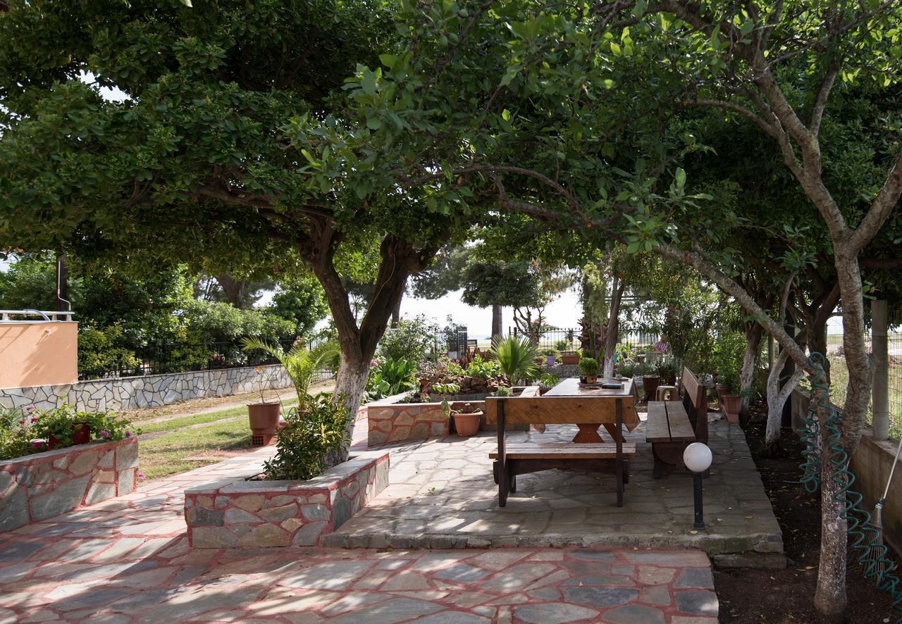 House Souzanna Apartment โตโรนี ภายนอก รูปภาพ